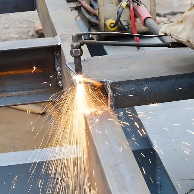 Lattice Column Welding Processing Lattice Column Welding Processing